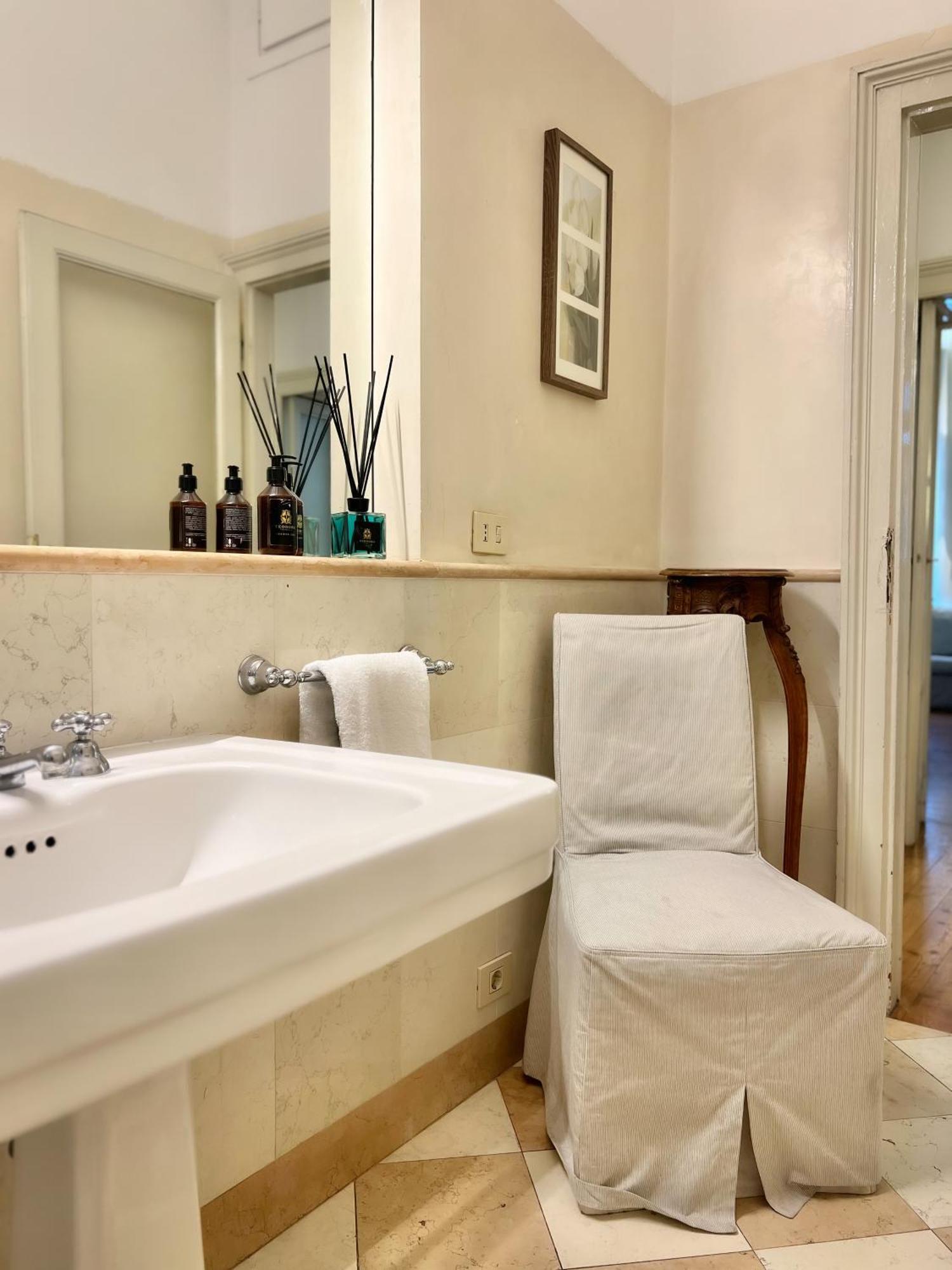 Comecasa 2 Bedrooms Apartment In Via Curtatone Mailand Exterior foto