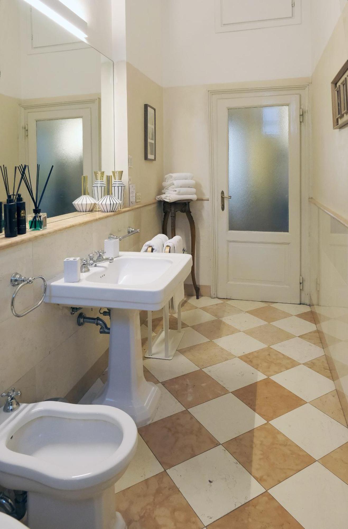 Comecasa 2 Bedrooms Apartment In Via Curtatone Mailand Exterior foto